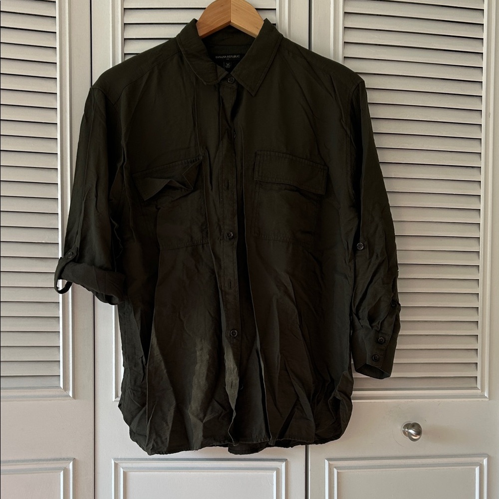 Banana Republic blouse